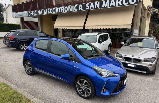 TOYOTA Yaris 1.5 Hybrid 5p.Trend Platinum Ed. Elettrica-Benzina 2017
