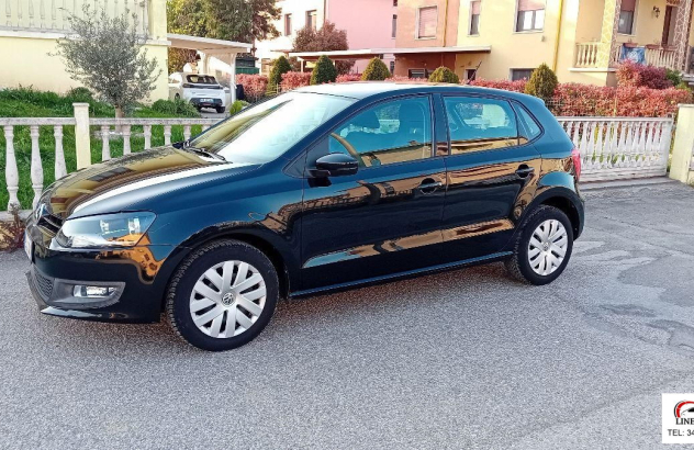 VOLKSWAGEN Polo  Benzina 2012