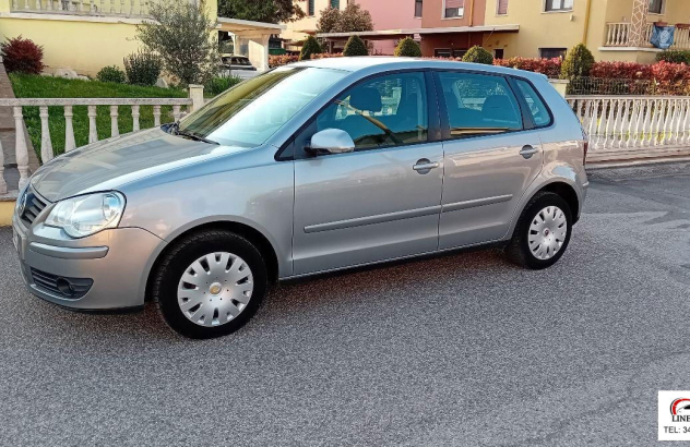 VOLKSWAGEN Polo  Benzina 2006