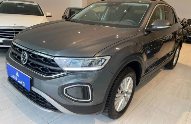 VOLKSWAGEN T-Roc  Benzina 2024