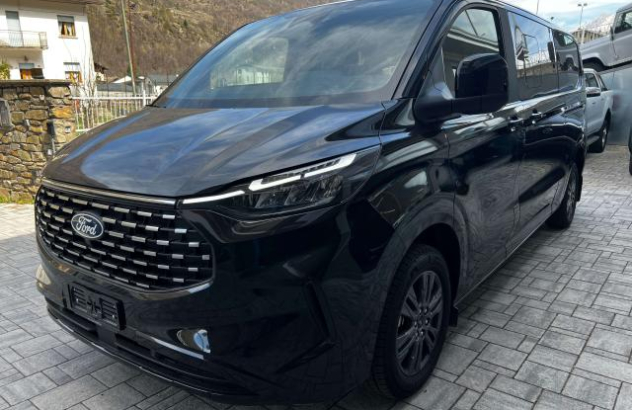 FORD Tourneo Custom  Diesel 2024