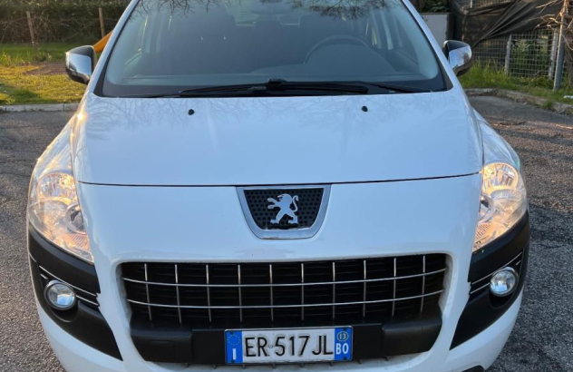 PEUGEOT 3008 1.6 HDi 115CV Business Diesel 2013