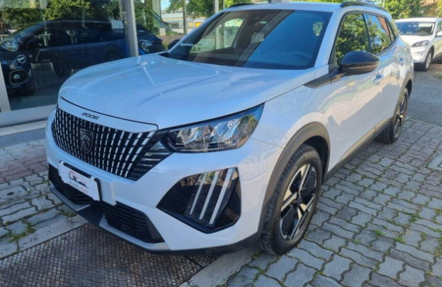 PEUGEOT 2008  Benzina 2024