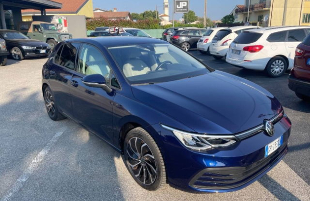 VOLKSWAGEN Golf  Elettrica-Benzina 2021