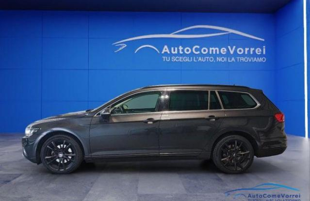 VOLKSWAGEN Passat Variant 2.0 TDI DSG Highline BMT Diesel 2020