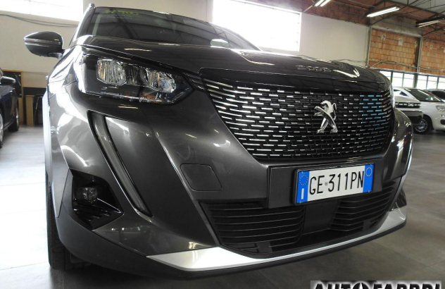 PEUGEOT 2008 2008 PureTech 100 SeS Allure Benzina 2021
