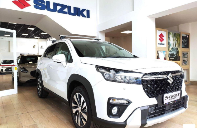 SUZUKI S-Cross  Elettrica-Benzina 2025
