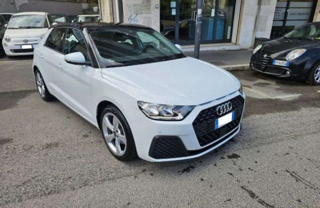 AUDI A1  Benzina 2021