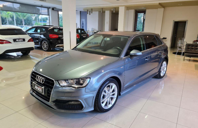 AUDI A3 Sportback 1.6 TDI clean diesel S tronic Ambition Diesel 2014