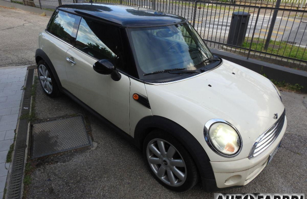 MINI Mini 1.6 16V Cooper D Diesel 2009
