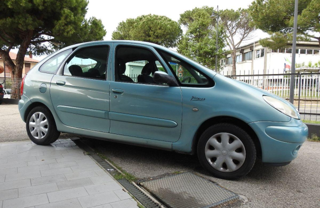 CITROEN Xsara Picasso 2.0 HDi Attraction Diesel 2003