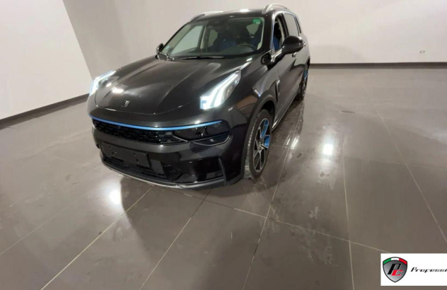 Lynk and co 01 PHEV Elettrica-Benzina 1999