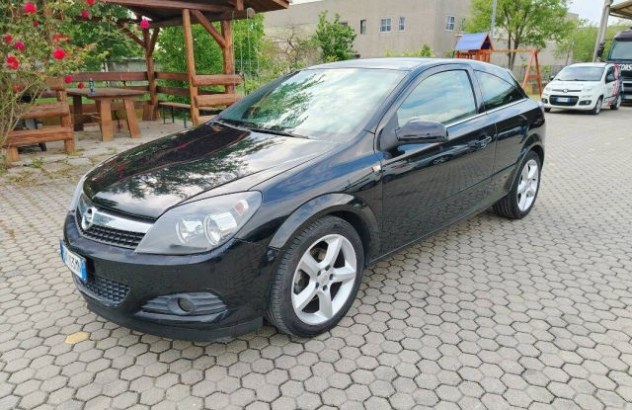 OPEL Astra GTC  Diesel 2008