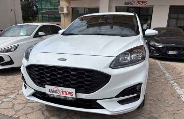 FORD Kuga  Elettrica-Benzina 2023