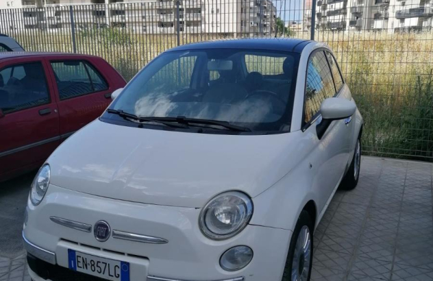 FIAT 500 1.2 Lounge Benzina 2012