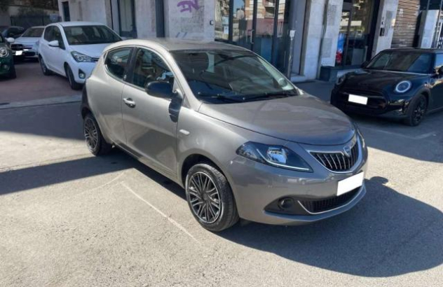 LANCIA Ypsilon  Elettrica-Benzina 2021