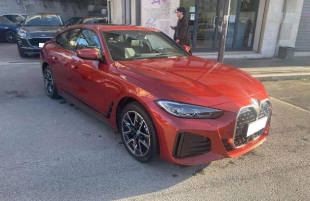 BMW i4  Elettrica 2023