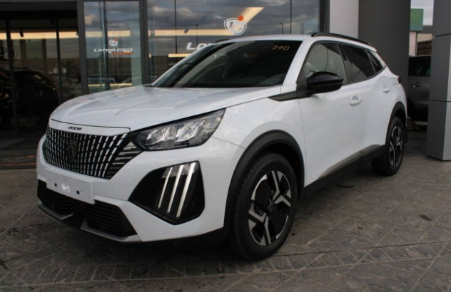 PEUGEOT 2008  Benzina 2024