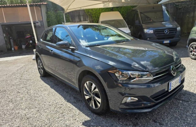 VOLKSWAGEN Polo  Benzina 2020
