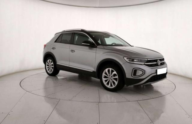 VOLKSWAGEN T-Roc  Benzina 2022