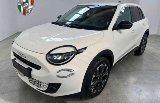 FIAT 600e  Elettrica-Benzina 2024