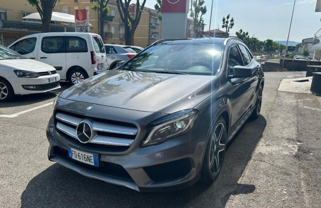 MERCEDES Classe GLA GLA 220 d Automatic 4Matic Premium Diesel 2016