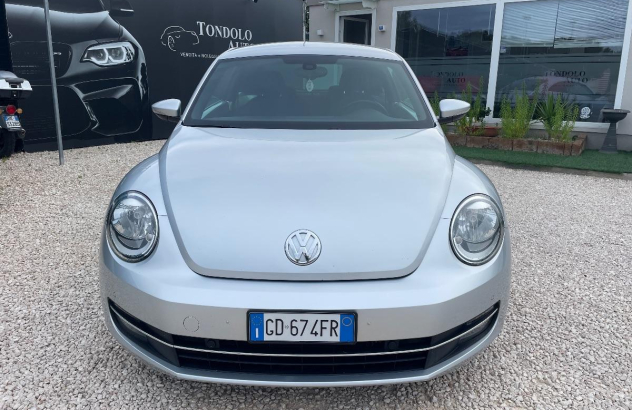 VOLKSWAGEN Maggiolino 1.6 TDI Design Diesel 2013