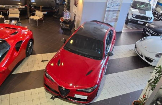 ALFA ROMEO Giulia  Benzina 2021
