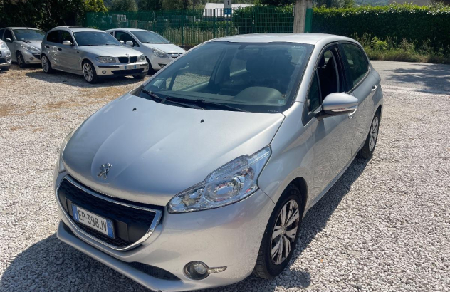 PEUGEOT 208 1.4 HDi 68 CV 5p. Active Diesel 2013