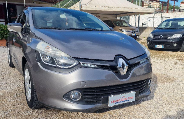 RENAULT Clio 1.2 75 CV GPL 5p. Costume National GPL 2015