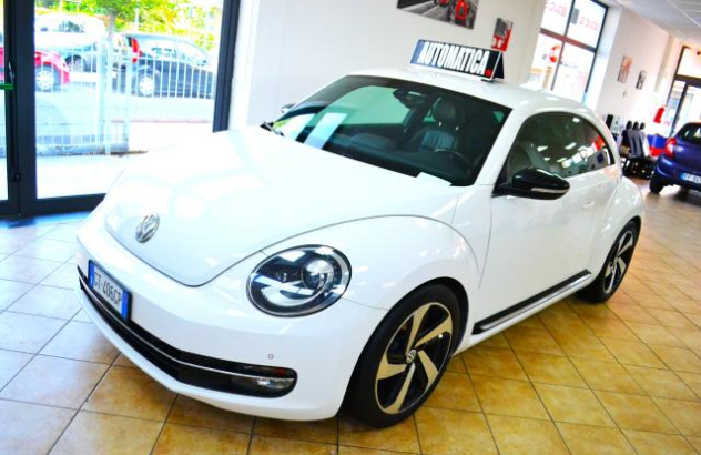 VOLKSWAGEN Maggiolino 2.0 TDI DSG Fender Edition Diesel 2013