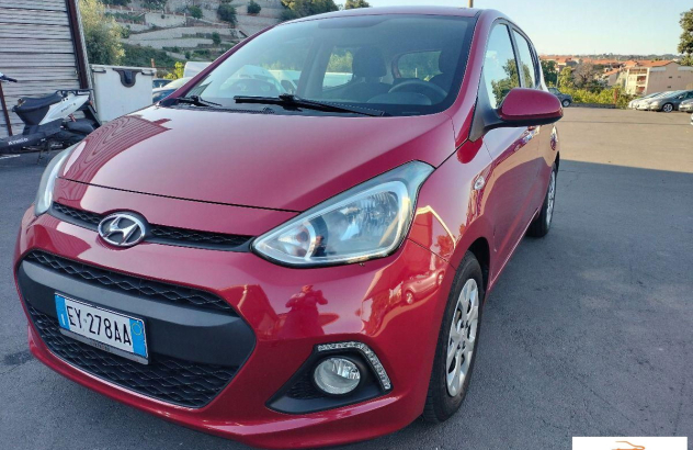 HYUNDAI i10  Benzina 2014