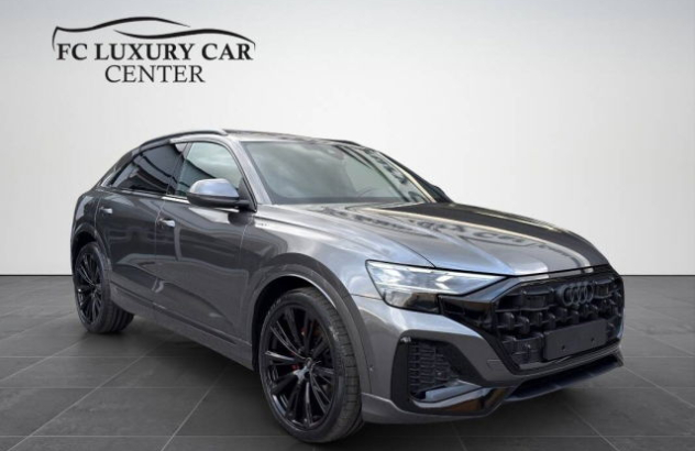 AUDI Q8  Elettrica-Diesel 2025