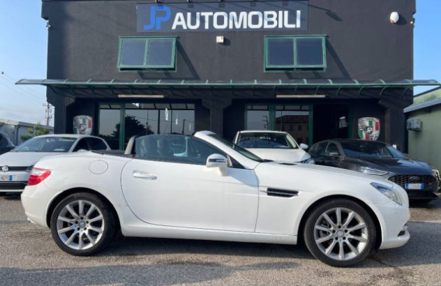 MERCEDES Classe SLK  Benzina 2015