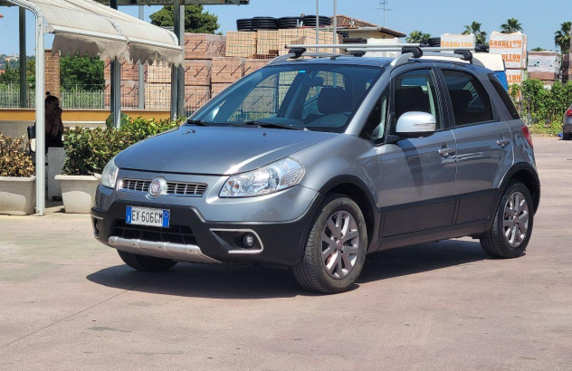 FIAT Sedici 1.6 4x2 Emotion GPL 2014