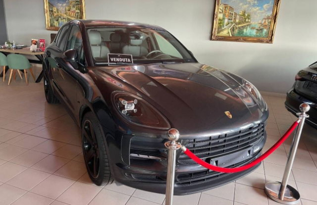 PORSCHE Macan  Benzina 2018