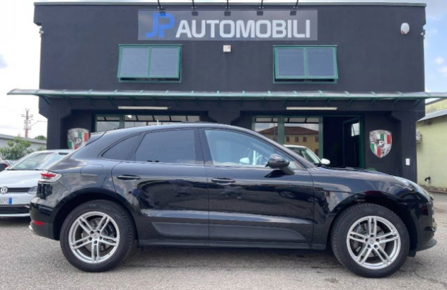 PORSCHE Macan  Benzina 2021