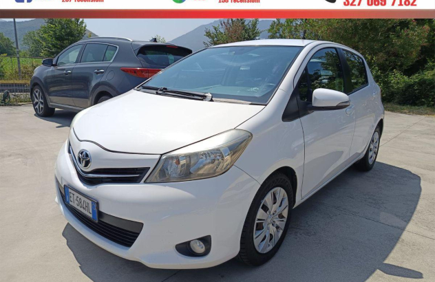 TOYOTA Yaris 1.4 D-4D 5p. Lounge Diesel 2013