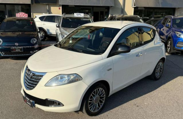 LANCIA Ypsilon  GPL 2012