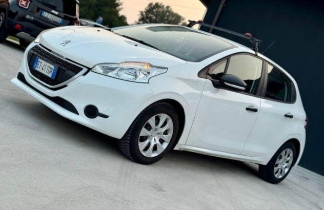 PEUGEOT 208  Benzina 2013