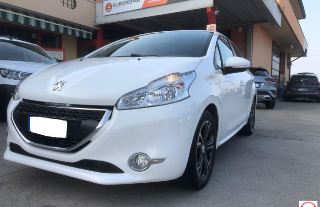 PEUGEOT 208  Benzina 2014