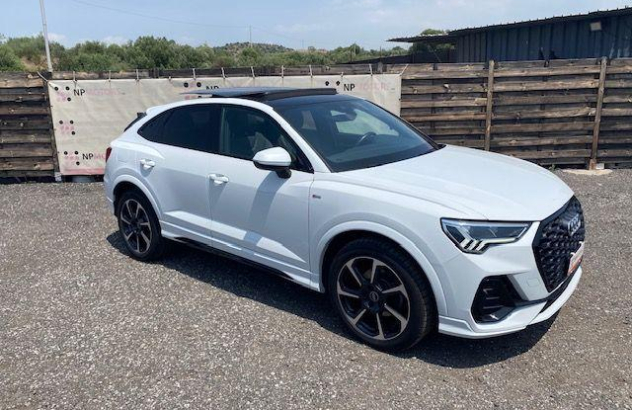 AUDI Q3 Q3 SPB 35 TDI quattro S tr. Ident. Black Diesel 2021