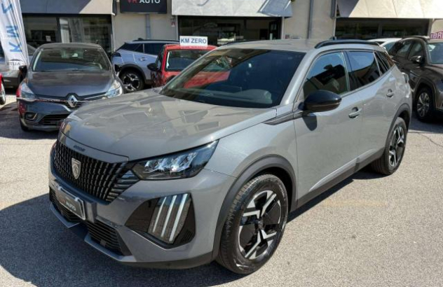 PEUGEOT 2008  Benzina 2024