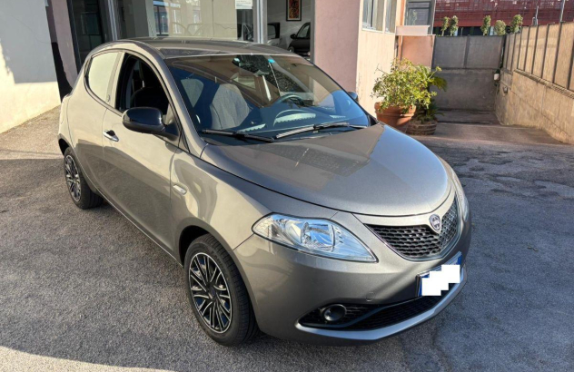 LANCIA Ypsilon 1.0 FireFly 5p. SeS Hybrid Gold Elettrica-Benzina 2020