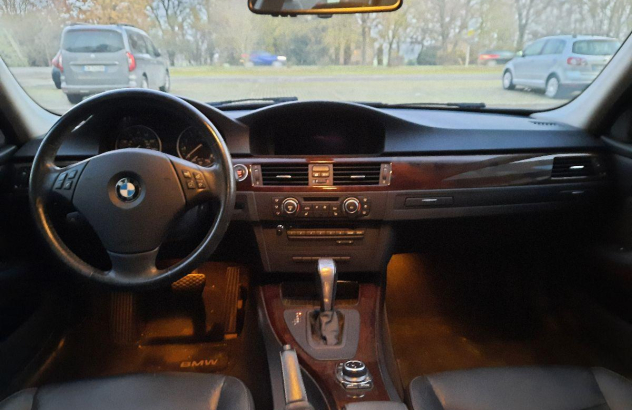 BMW Serie 3 335i xDrive Eletta Benzina 2010