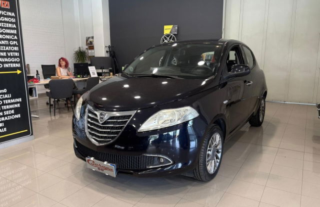 LANCIA Ypsilon  Benzina 2012