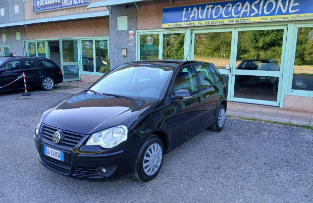 VOLKSWAGEN Polo  Benzina 2008