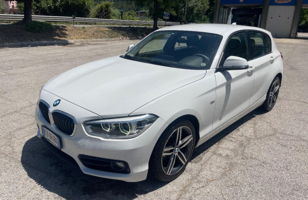 BMW Serie 1 118d 5p. Sport Diesel 2015