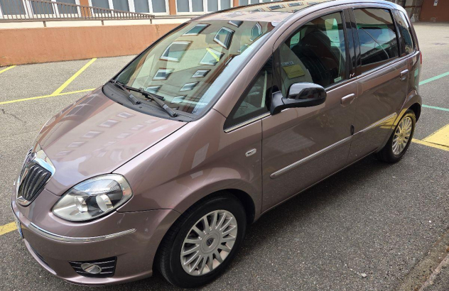 LANCIA Musa 1.4 16V EURO 5 SeS Platino Benzina 2011