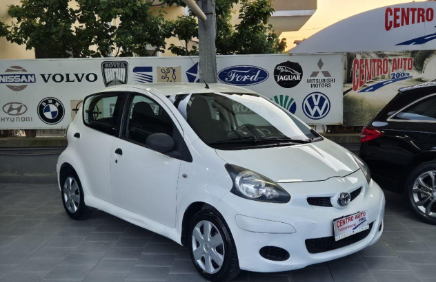 TOYOTA Aygo 1.0 12V VVT-i 5p.Deep Oc. Conn. MMT GPL 2011